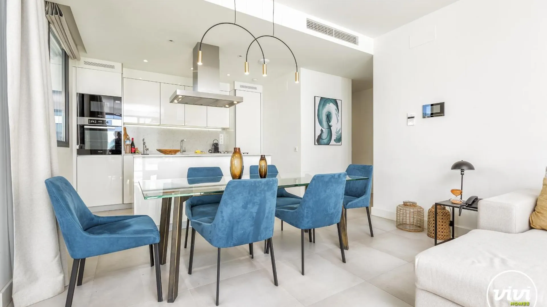 Vivi Homes - Palmera Pool, Sauna, Gym & Beach El Faro 0*,  Испания