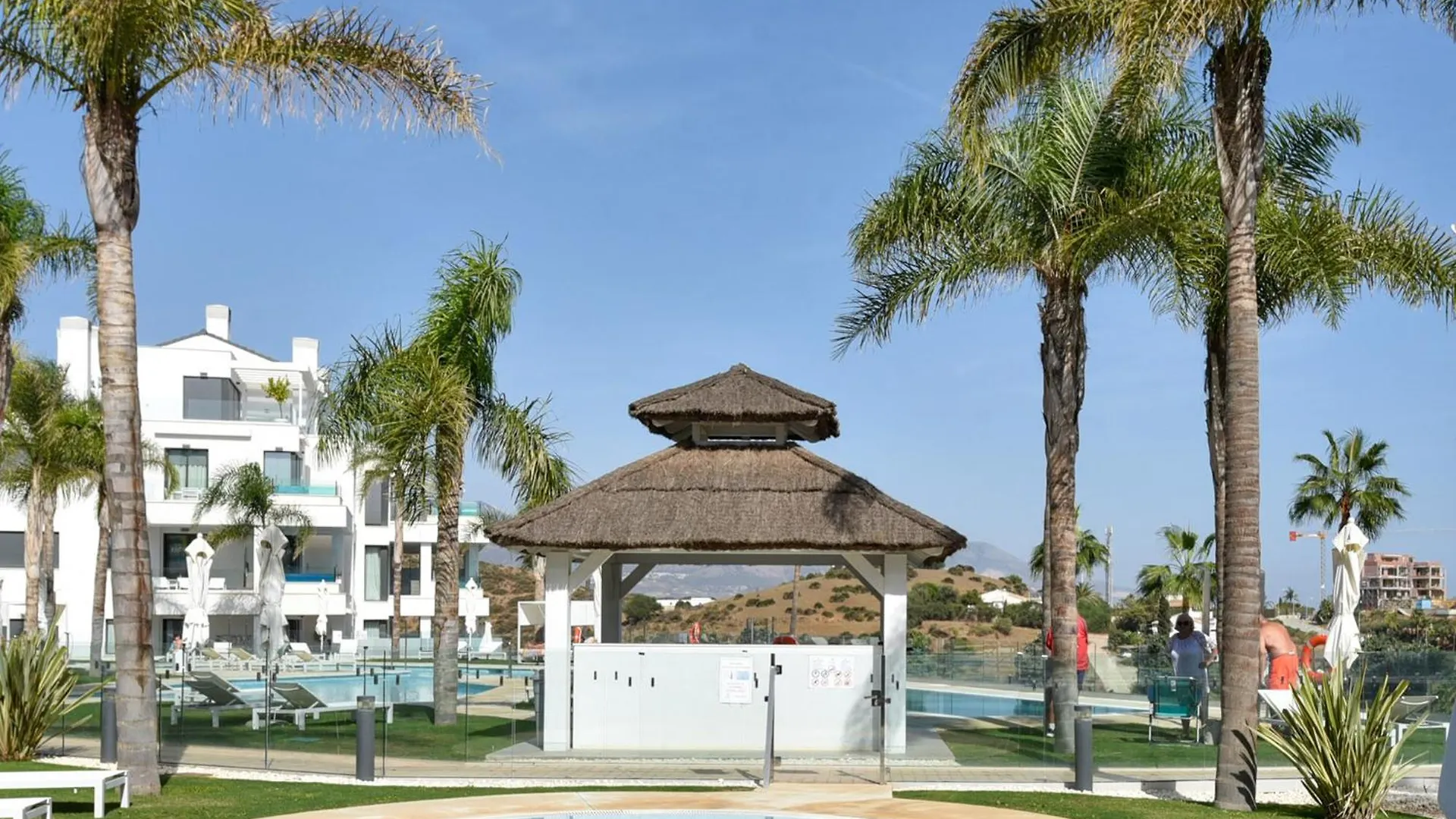 Vivi Homes - Palmera Pool, Sauna, Gym & Beach El Faro Апартаменты